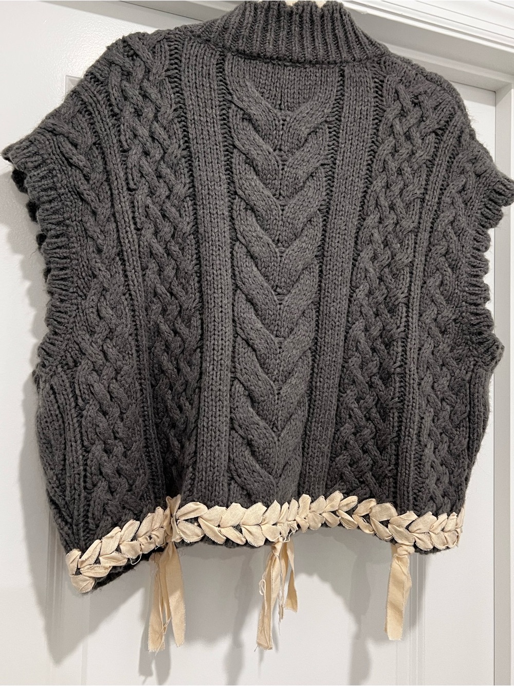 Zara Charcoal Cable Knit Artisan Sweater Vest Fringe Boho Cottagecore SZ Medium - Picture 7 of 15